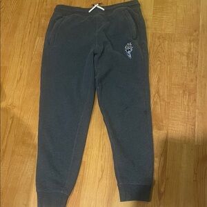 listing-status-banner